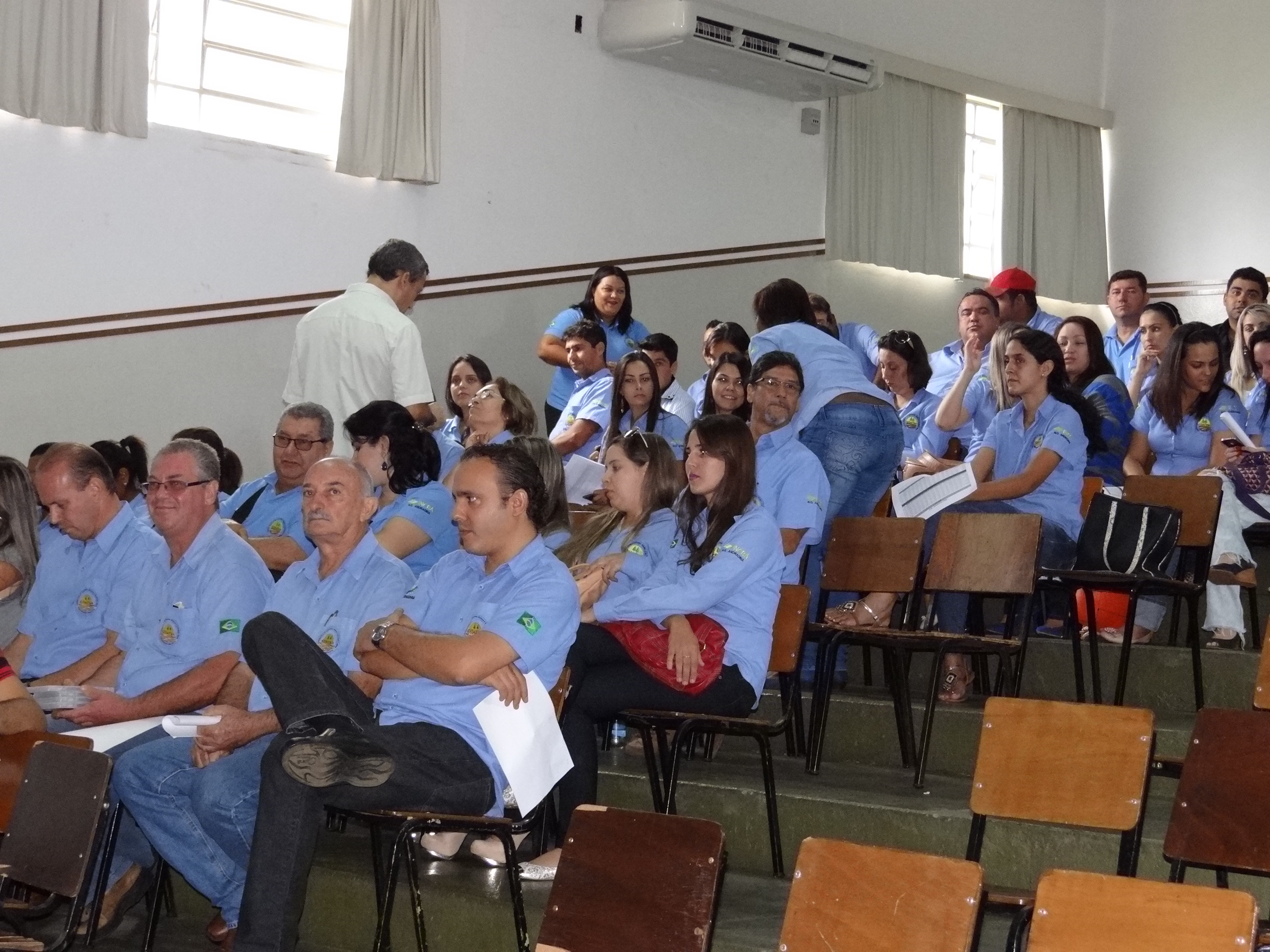 Fotos dos Cooperados durante a Assembléia Geral